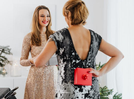 How to Match the Perfect Gift to Your Family Relations