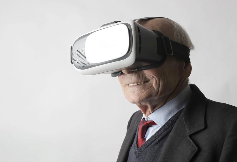 Top 20 gift ideas to buy for your grandad