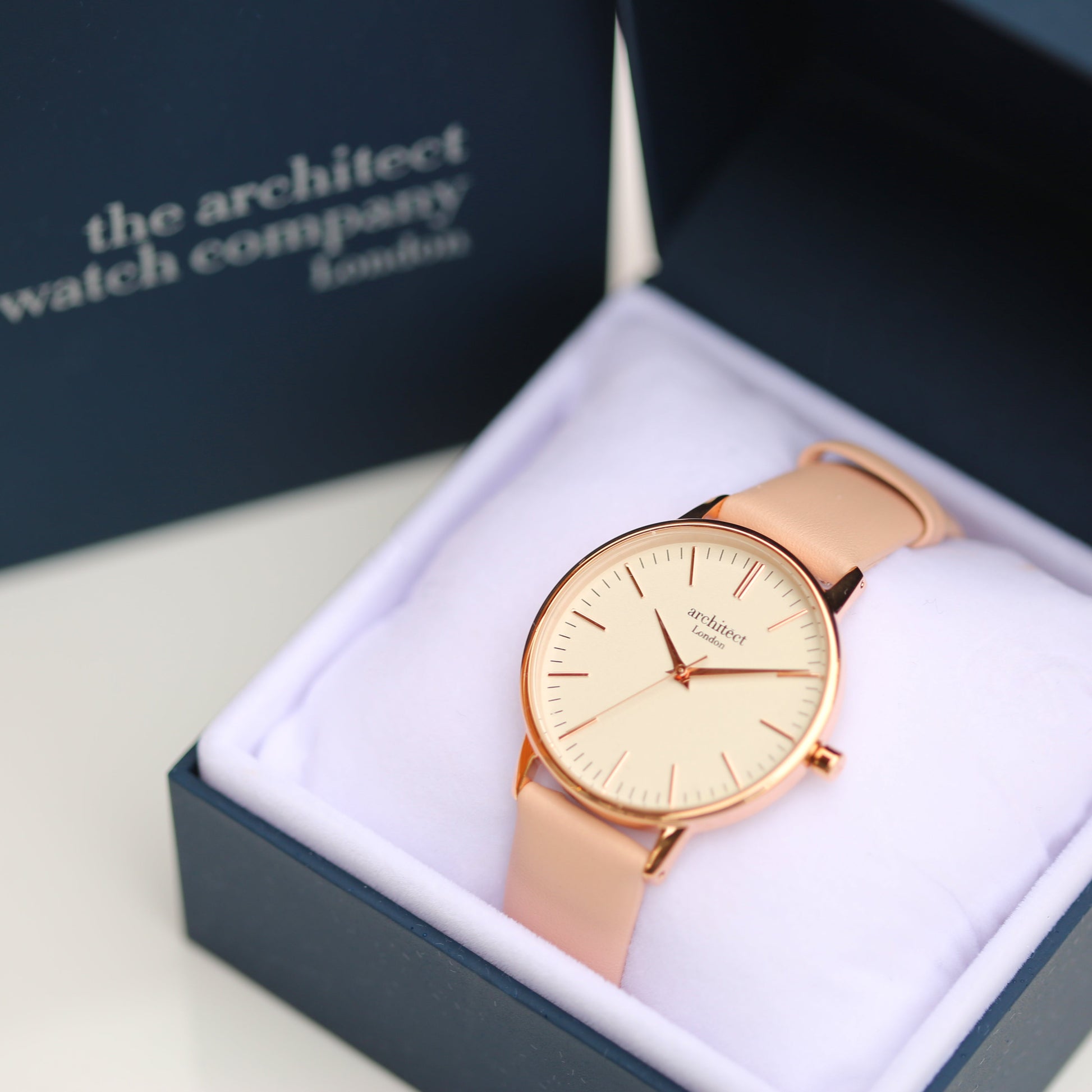 Ladies ArchitÄ“ct Blanc - Modern Font Engraving + Light Pink Strap - Wear We Met